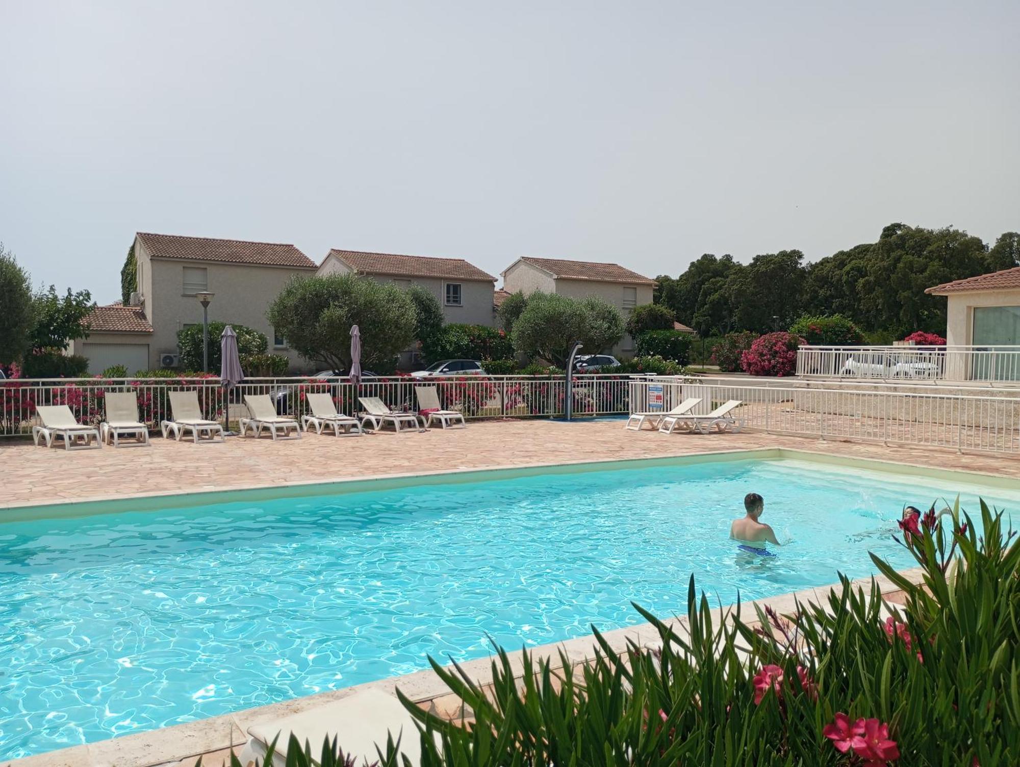 Villa Climatisee A Nuciola Prunete Entre Mer, Montagne Et Piscine سيرفيون المظهر الخارجي الصورة